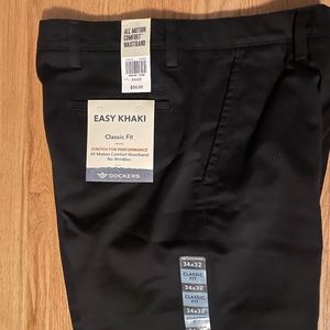 DOCKERS Men's Classic Fit Easy Khaki Pants